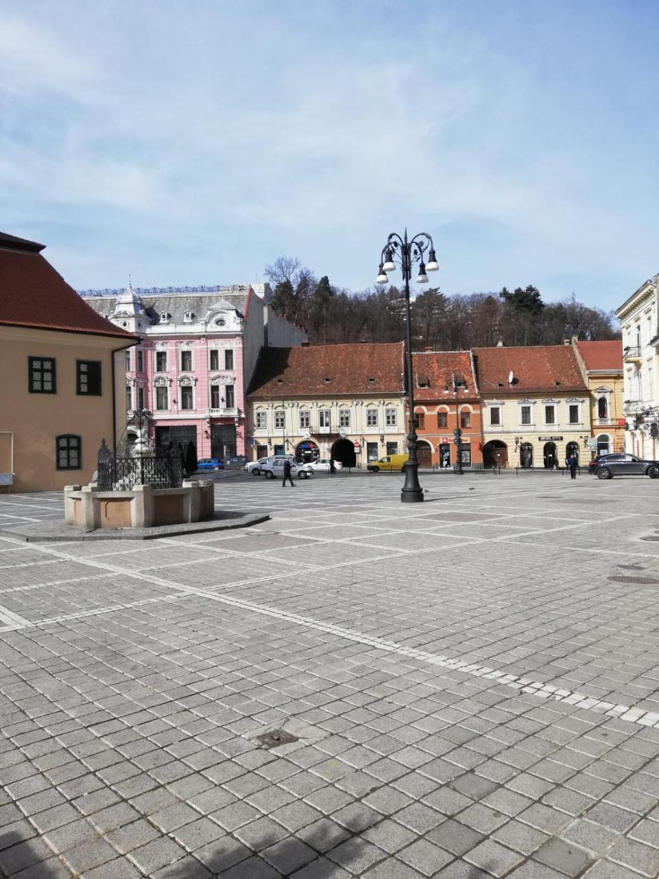 Leyla Hostel Brasov Bagian luar foto