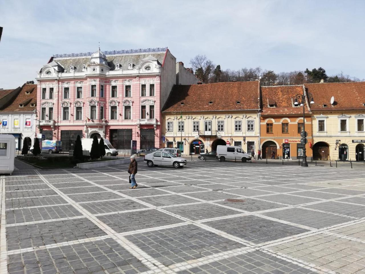 Leyla Hostel Brasov Bagian luar foto